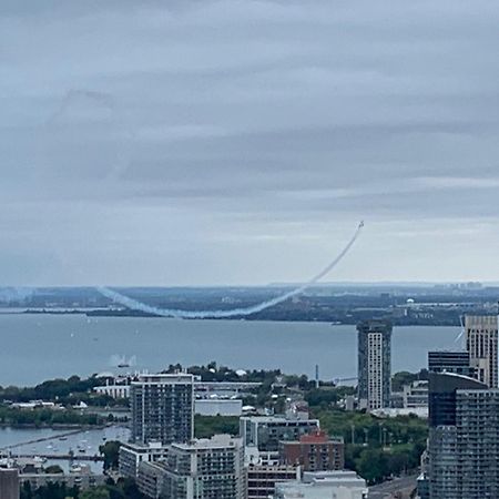 Апартаменти Magnificient View Next Cn Tower/Rogers/Union/Mtcc Торонто Екстер'єр фото