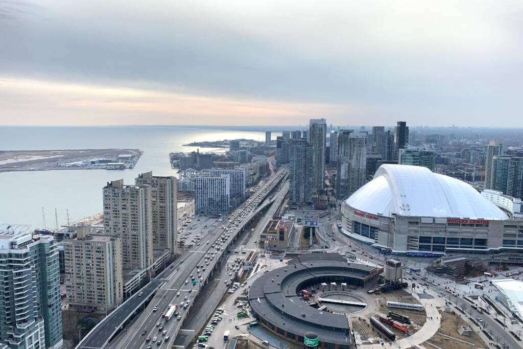 Апартаменти Magnificient View Next Cn Tower/Rogers/Union/Mtcc Торонто Екстер'єр фото